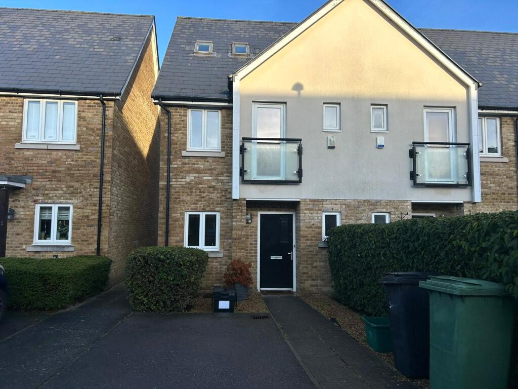 Main image of property: Parkview Way, Epsom, Surrey, KT19