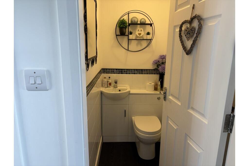 Additional image 12 of Hay Croft, Thackley,