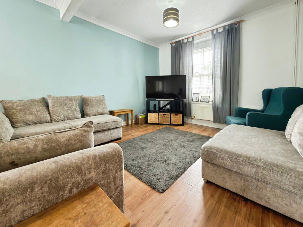 House in Swansea, Cockett - View 4