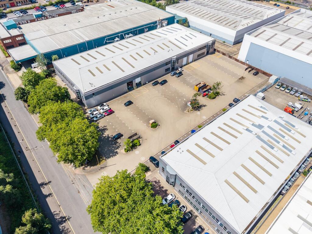 Unit5_Chevron_Ind_Est_087.jpg