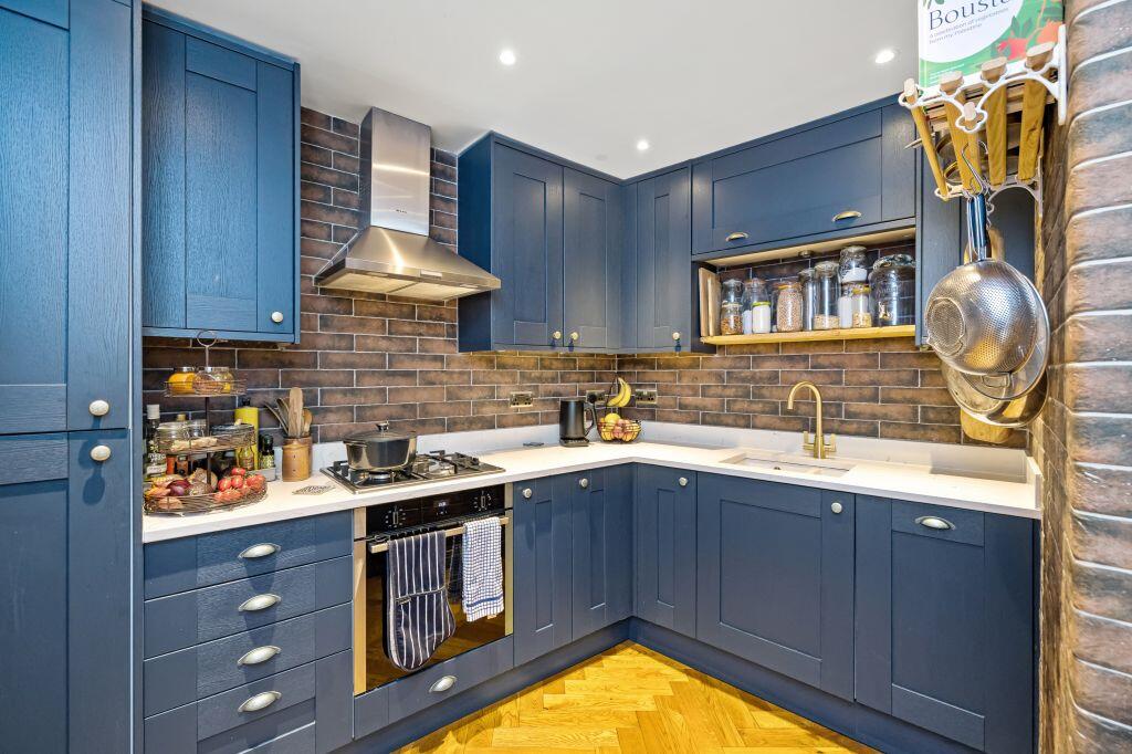 Apartment in Edinburgh - View 5