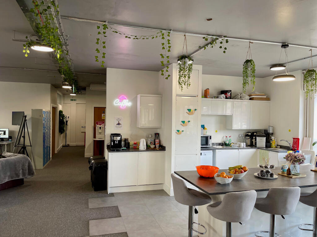 Kitchen for Members