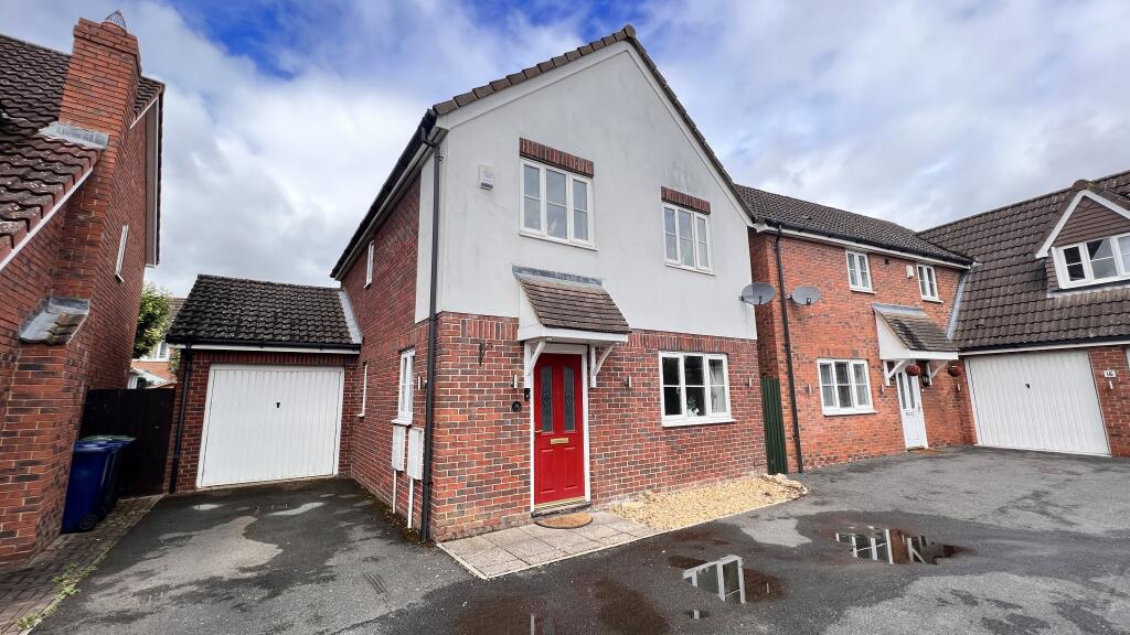 4-bed detached on Princess Avenue, March, £300,000