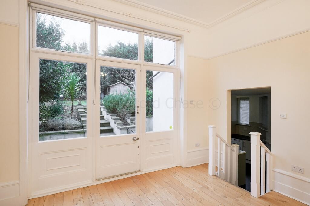 House in London, Muswell Hill - View 3