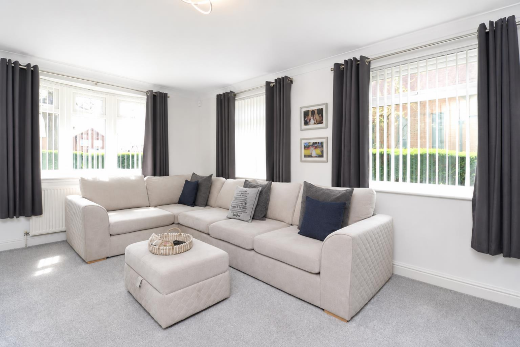 House in Billingham, Stockton-on-Tees - View 3