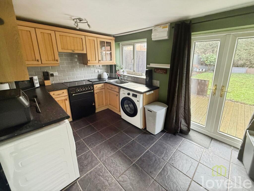 House in Lincoln - View 4