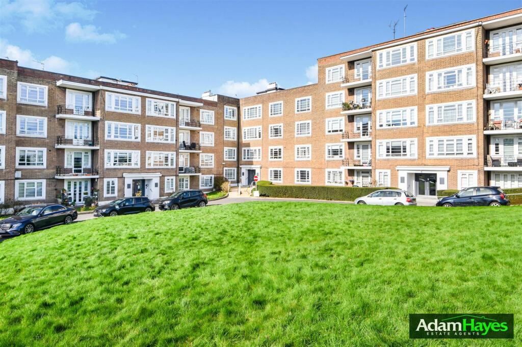 Main image of property: Charter Way, Finchley, N3