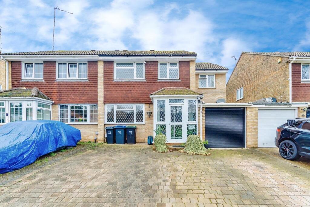 Main image of property: Sandpiper Road, South Croydon, Surrey, CR2