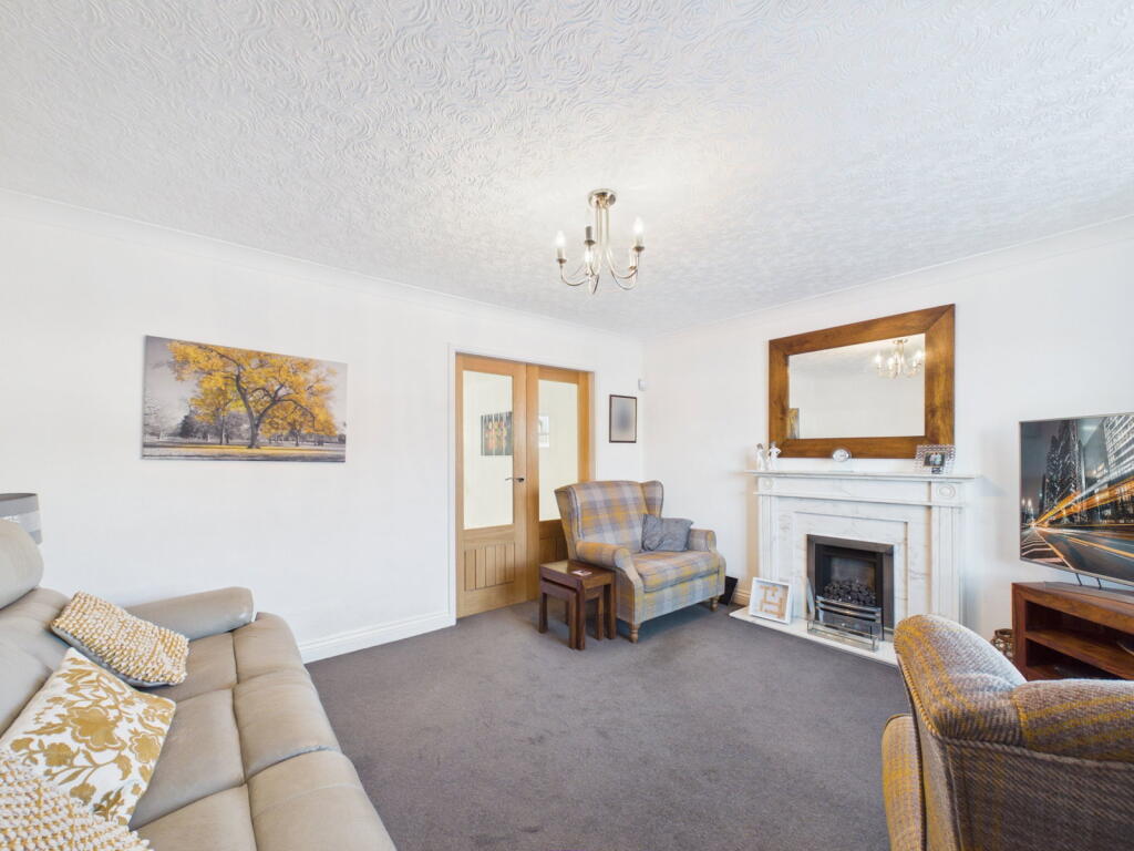 House in Wigan, Greater Manchester - More