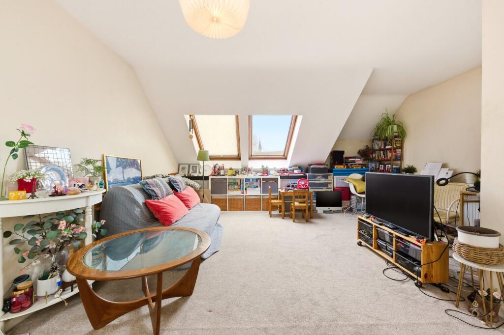St. Raphaels Court, Avenue Road, St. Albans, Hertfordshire, AL1 – pohled 2