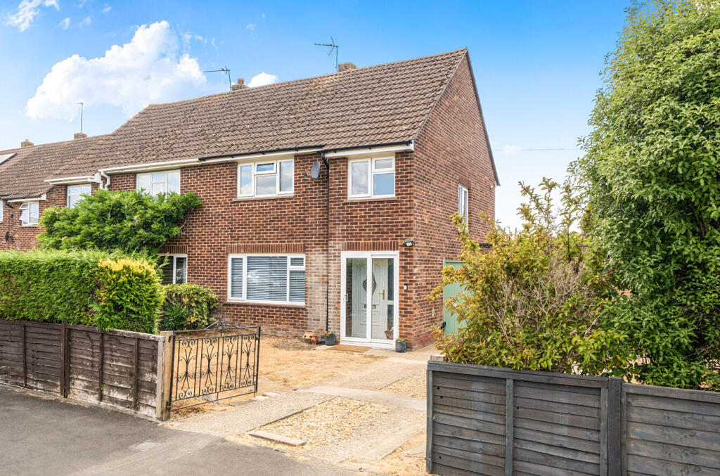 Main image of property: Falkland Road, Chandler's Ford, Hampshire, SO53