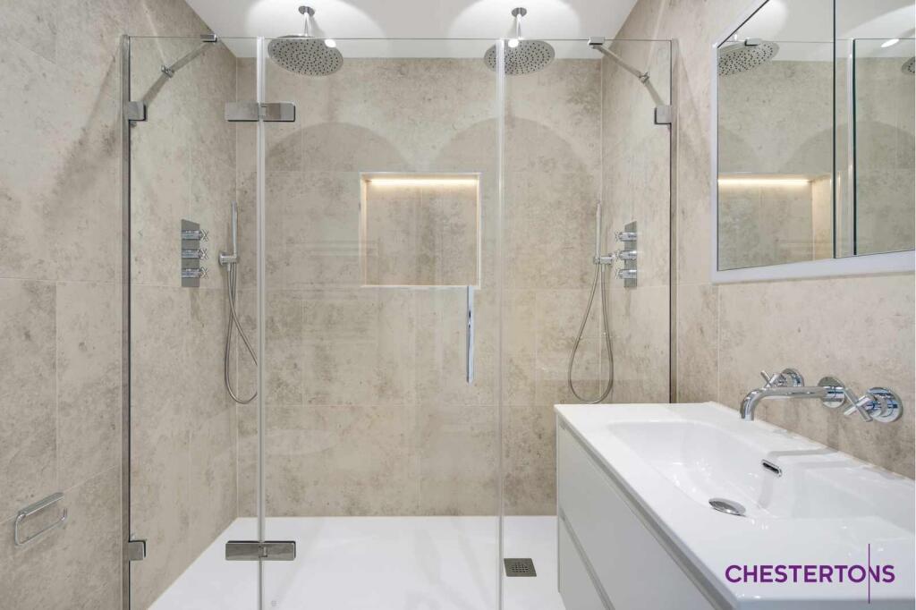 Apartment in London - View 5