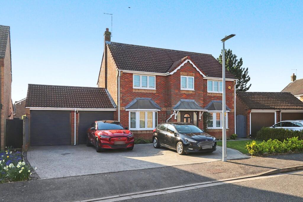 Main image of property: Knights Templars Green, Stevenage, Hertfordshire, SG2