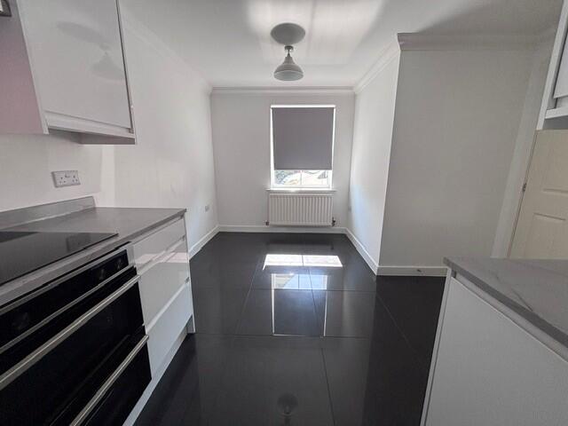 House in Swindon, Haydon Wick - More