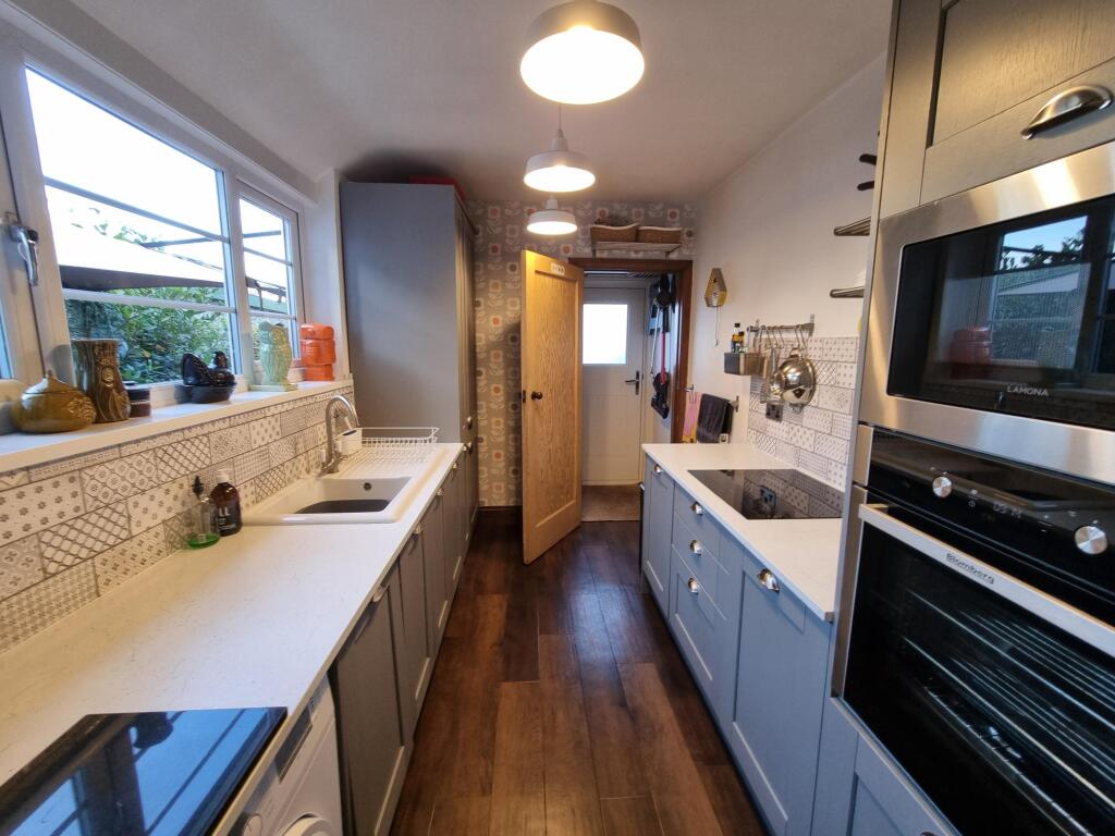 House in Hull, Kingston upon Hull - View 5