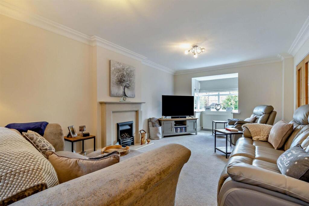 House in Rotherham, Maltby - More
