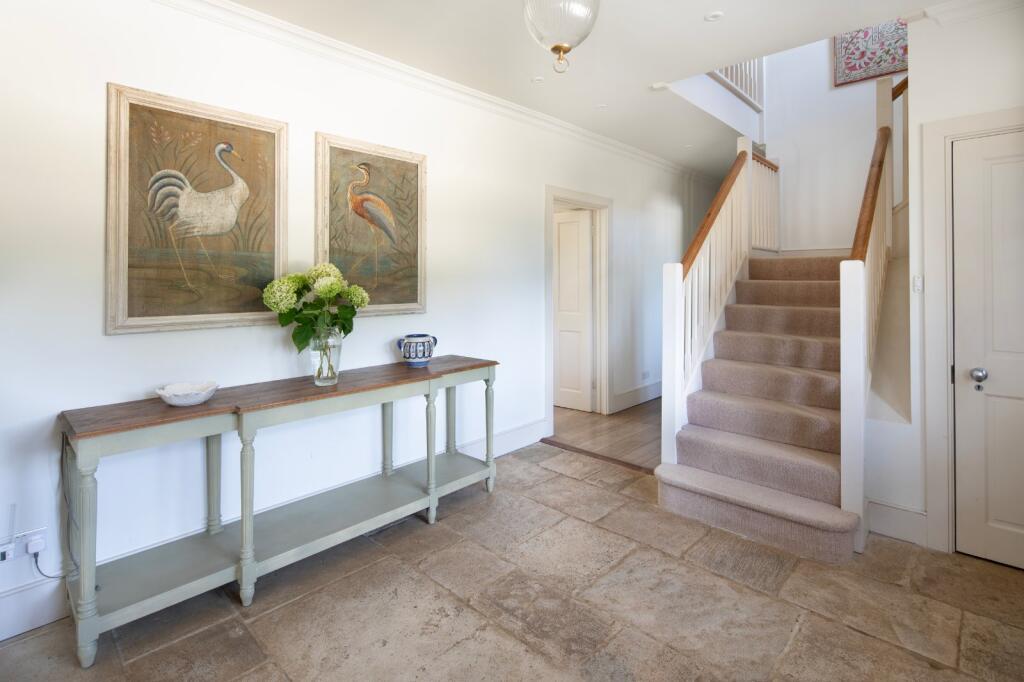 House in West Oxfordshire, Tackley - More