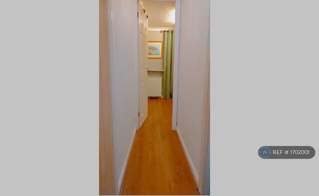 Apartment in Chelmsford - More