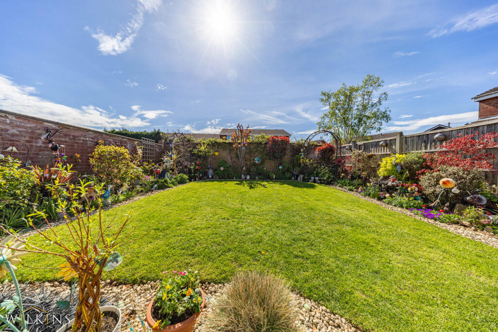 Additional image 22 of Cedar Crescent, Kingsbury, Tamworth, Warwickshire, B78