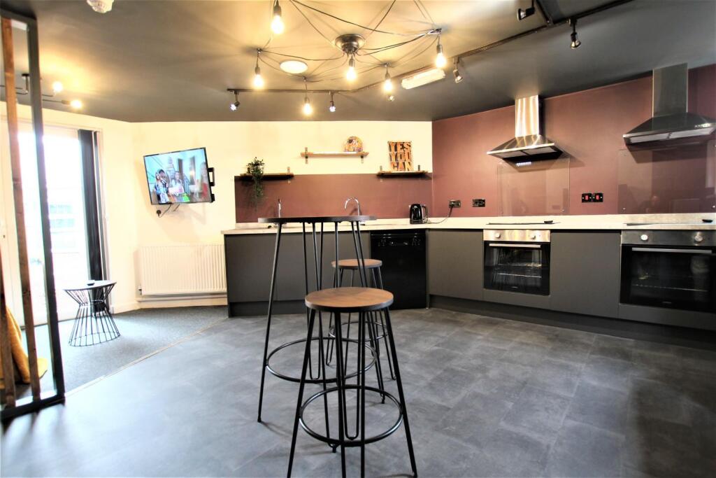 House in Derby - View 4