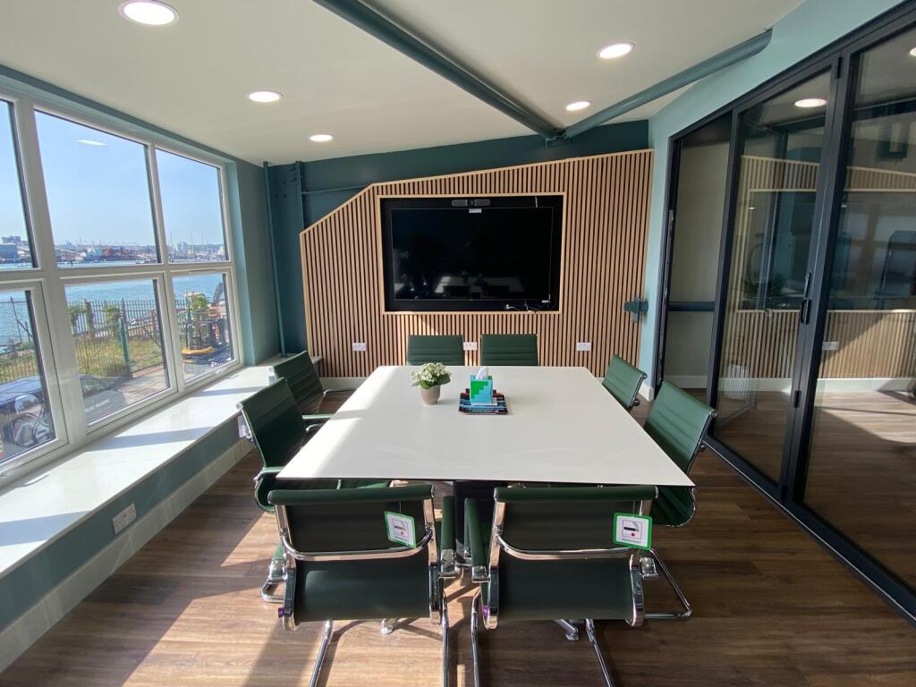 Riverview Boardroom