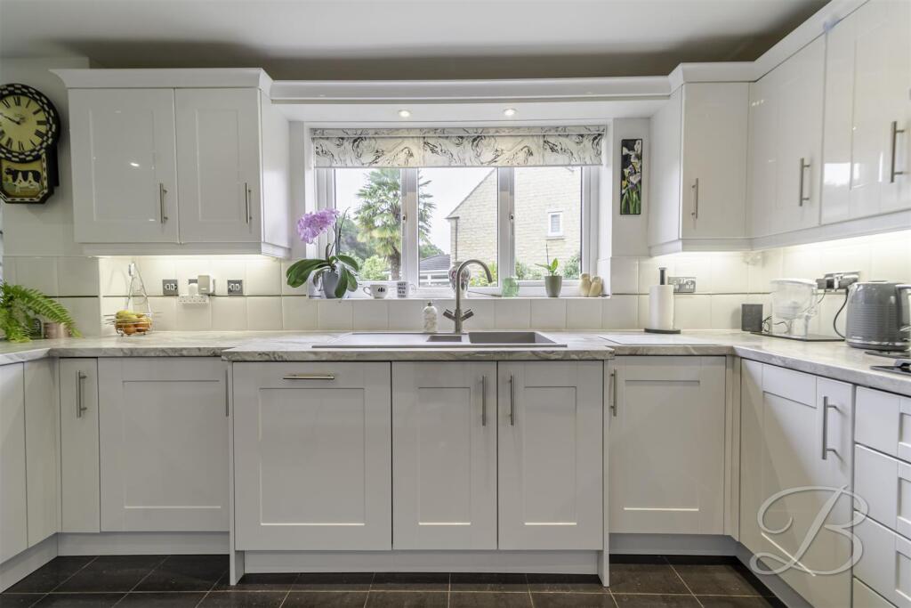 House in Nottingham - View 5