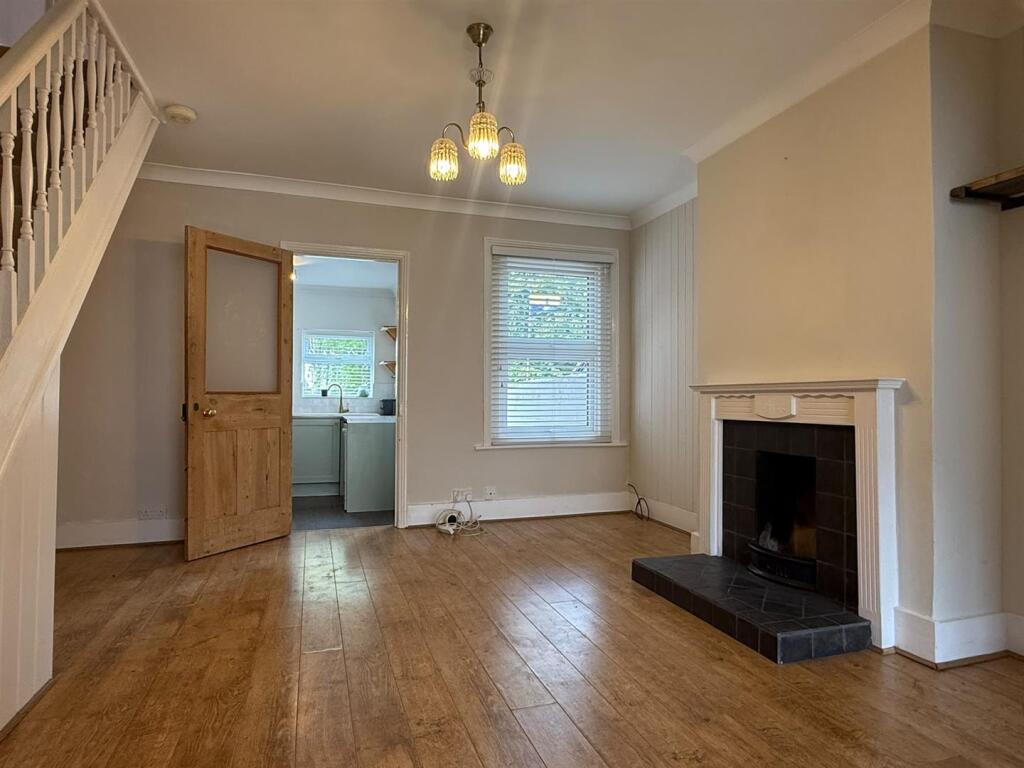 House in Test Valley, Rooksbury Mill, Andover - More