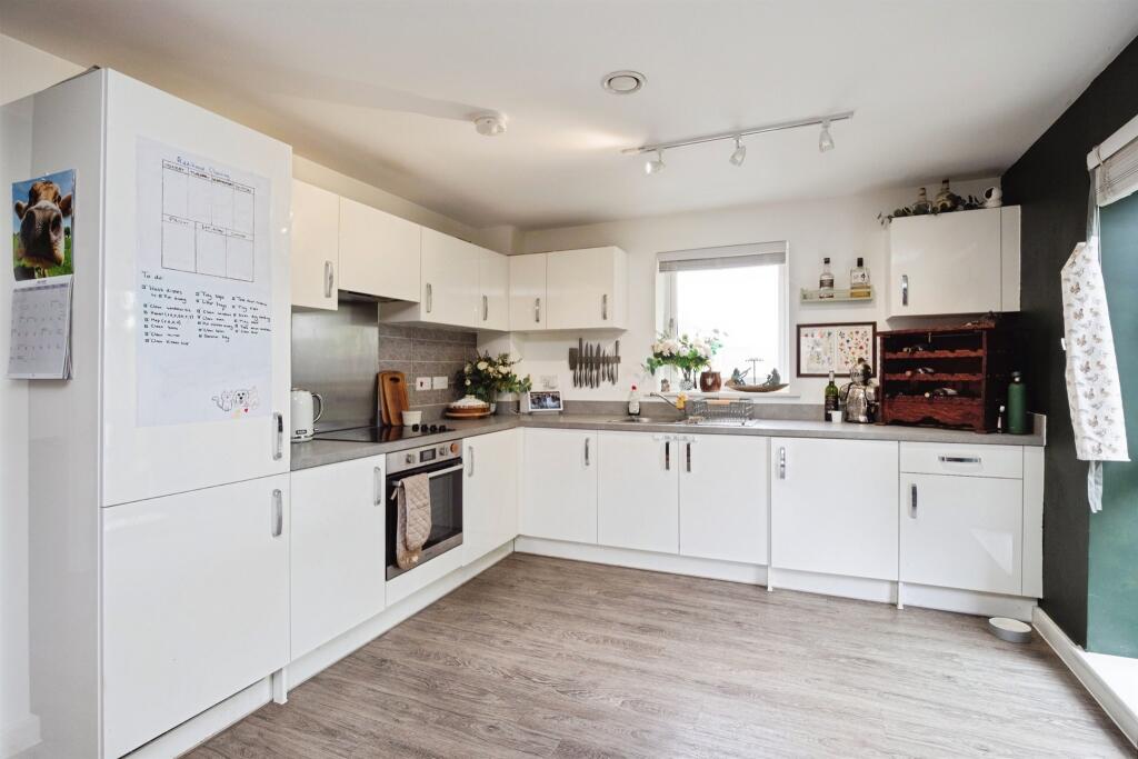 Salomons Grove, Southborough, Tunbridge Wells photo 3