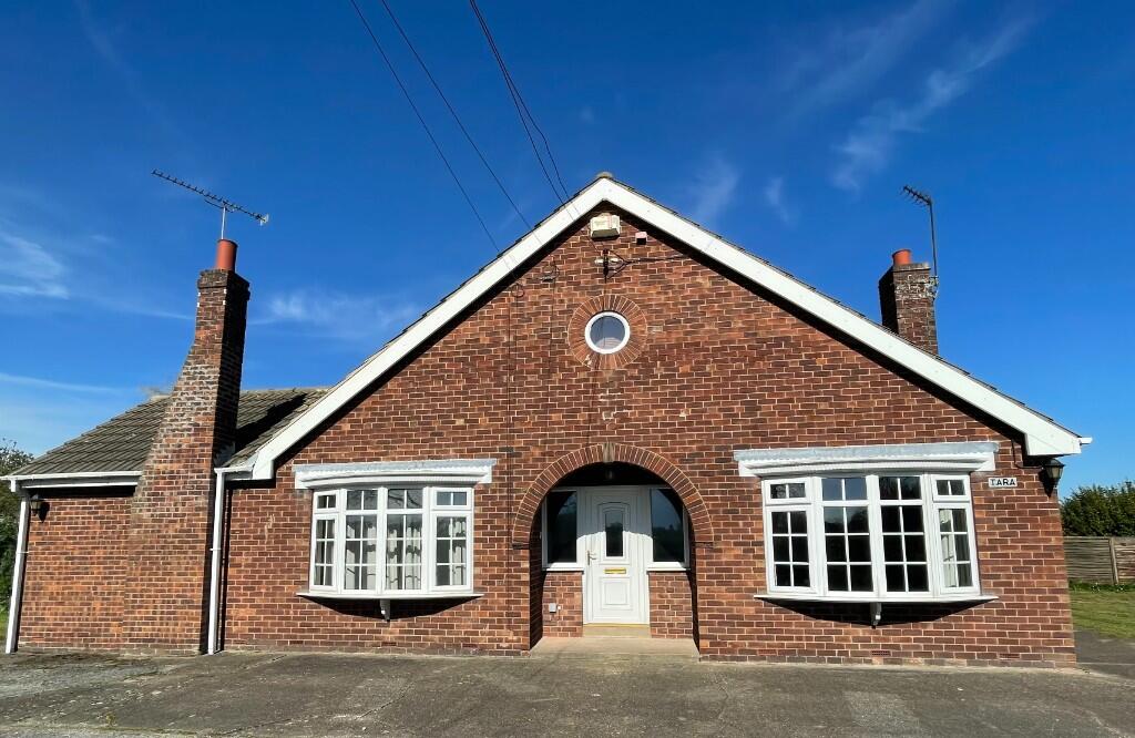 Main image of property: Tara, Crook Tree Lane, Hatfield, Doncaster, DN7 6EW