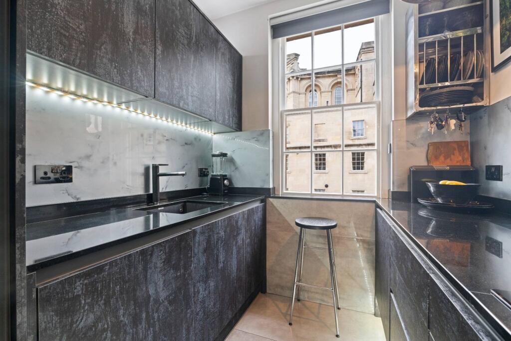 Apartment in Bath - View 5