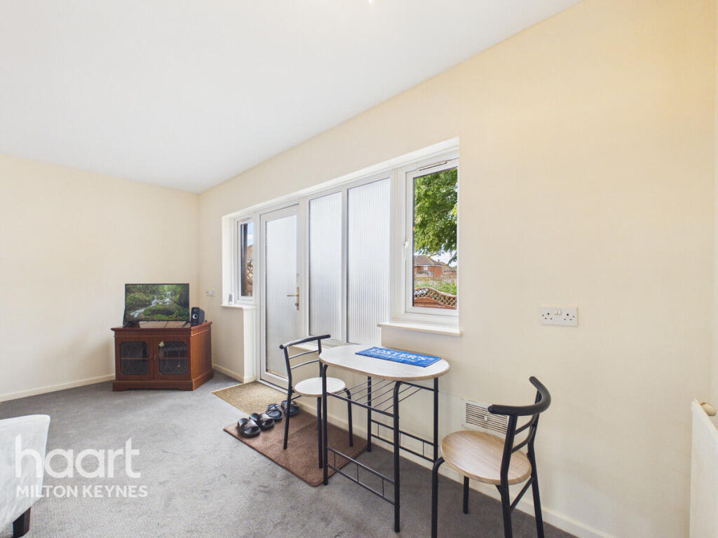 House in Milton Keynes, Water Eaton, Bletchley and Fenny Stratford - View 5