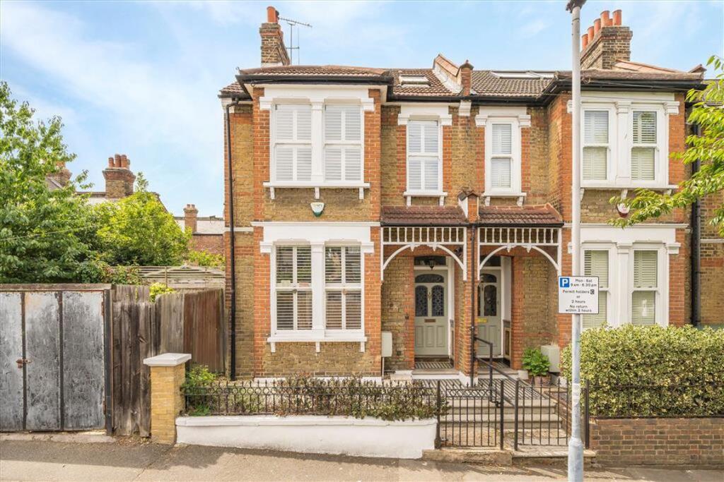 Main image of property: Hopedale Road, Charlton