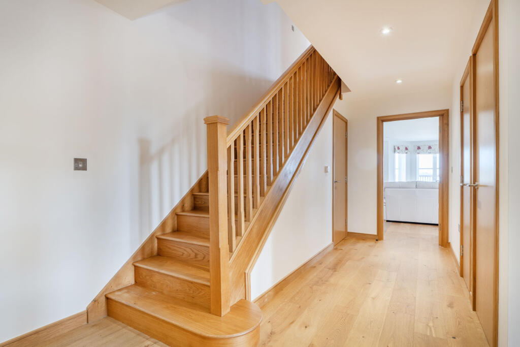 Apartment in Falmouth, Cornwall - View 4