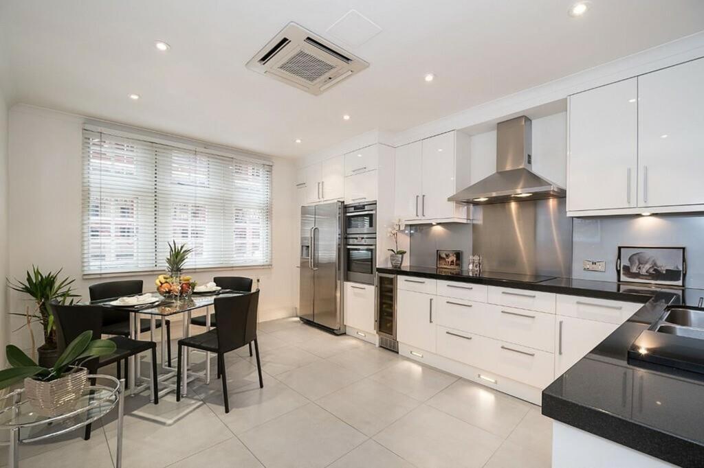 4 bedroom apartment for rent