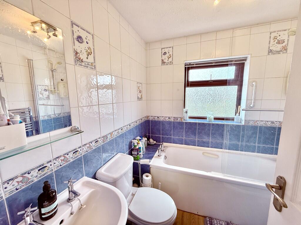 House in Newark, Balderton - View 5
