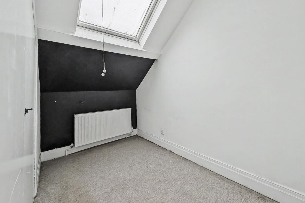 Apartment in South Tyneside, North East - View 5