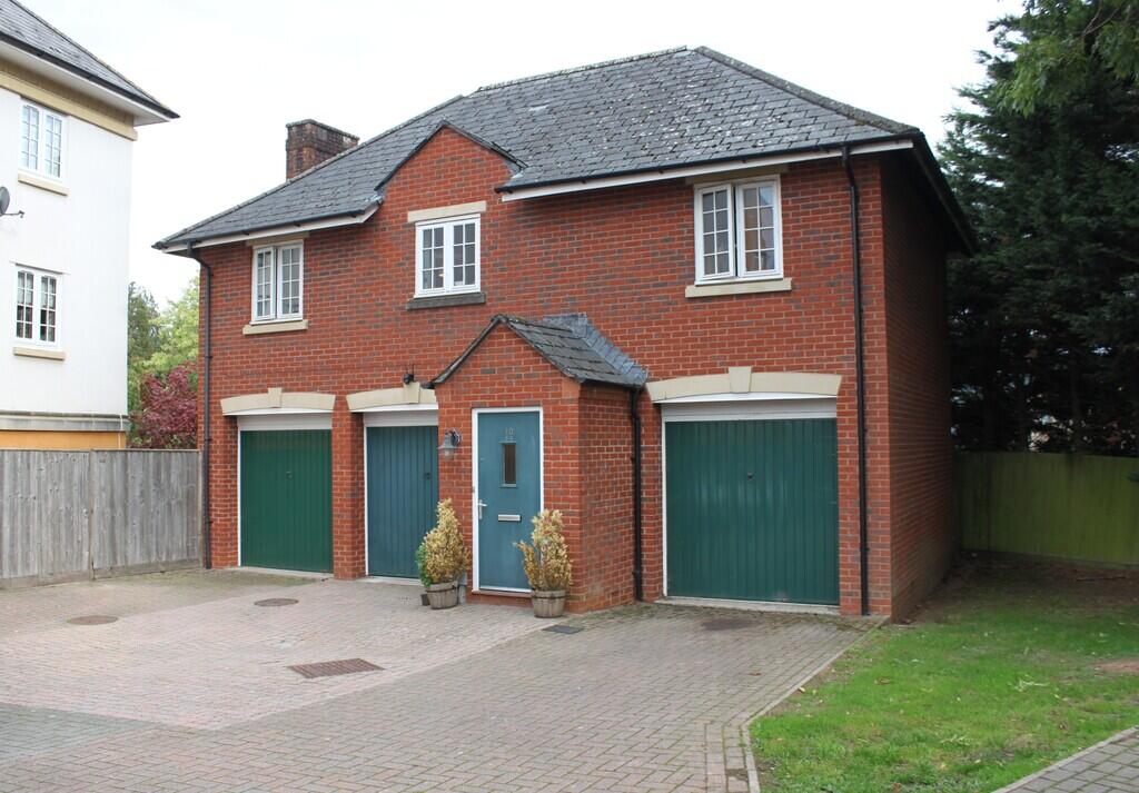 Main image of property: Cullompton