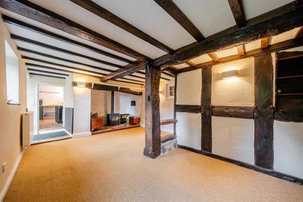 Llanfechain, SY22 6XE. photo 3