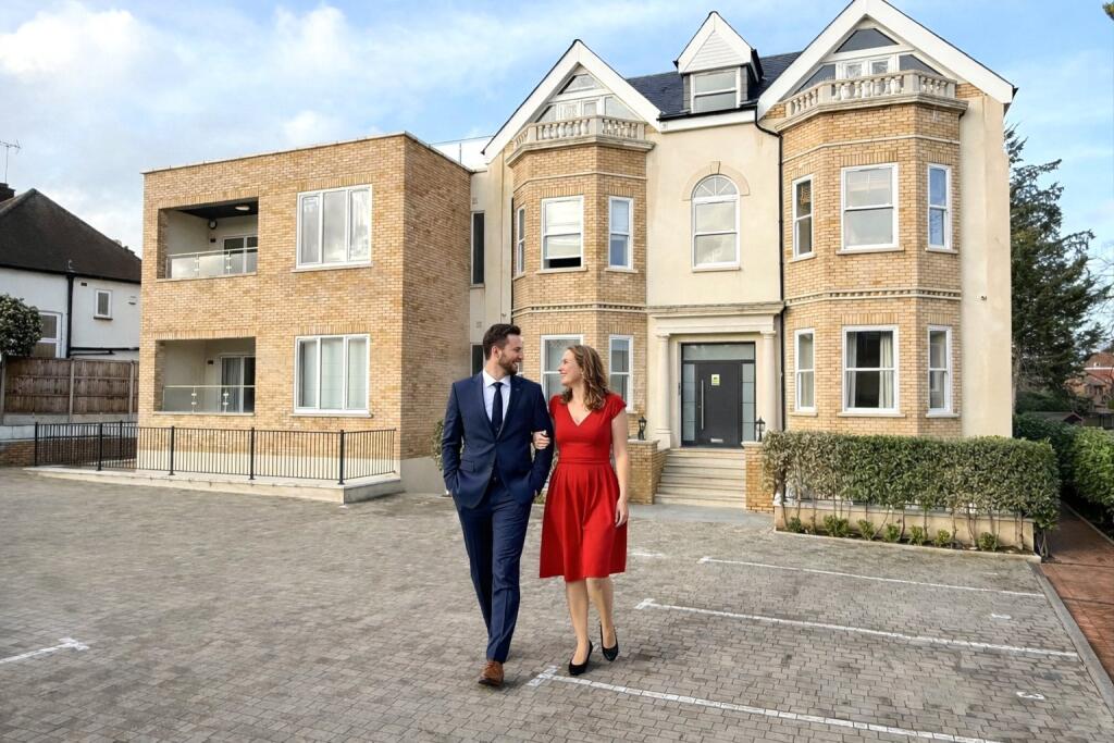 Main image of property: Bergamot House, 52 Rowantree Road, Enfield, EN2