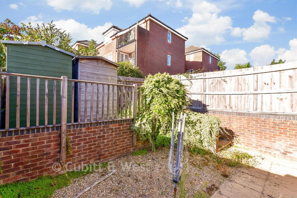 Apartment in Portsmouth - View 5