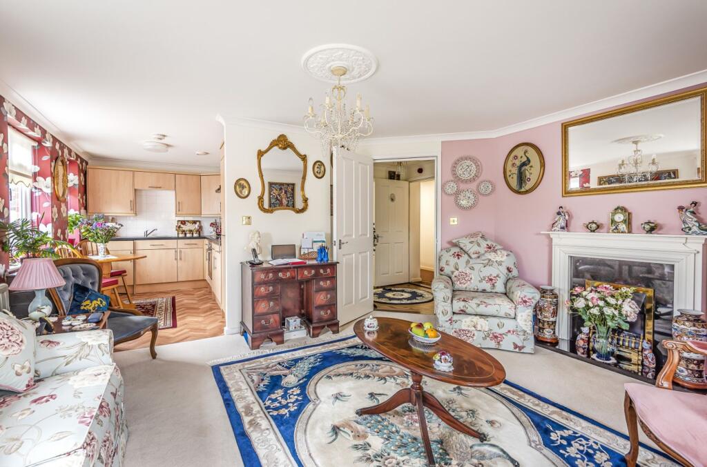 Apartment in Chichester, Selsey - View 3