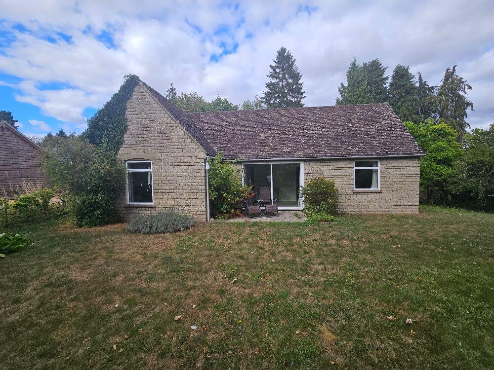 Main image of property: South Side, Steeple Aston, Oxon, OX25 4RY