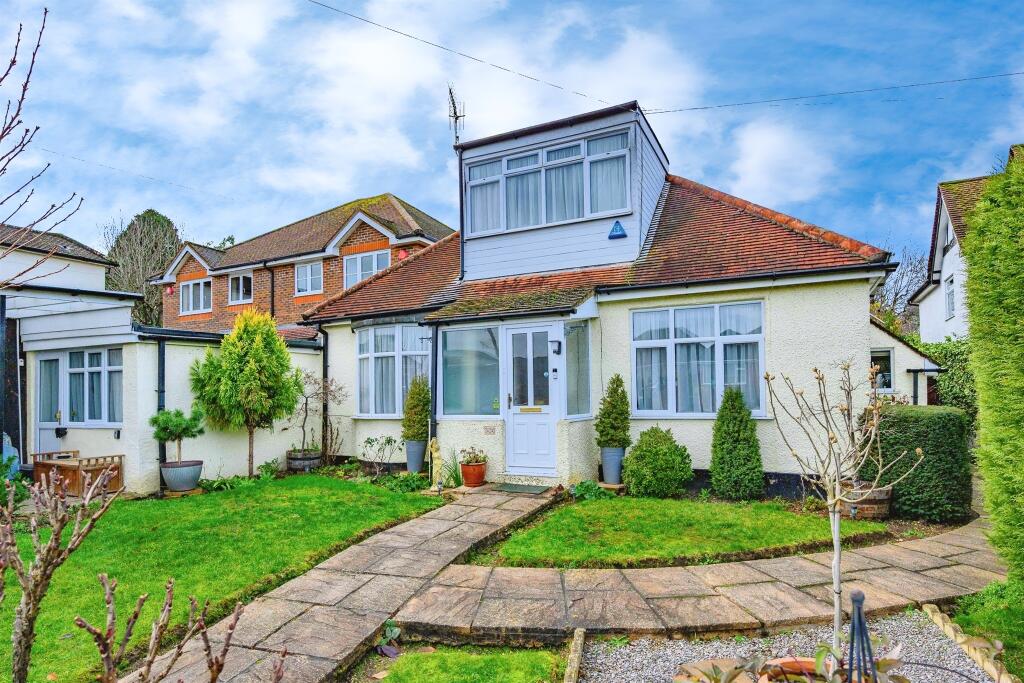 Main image of property: Chipperfield Road, Hemel Hempstead