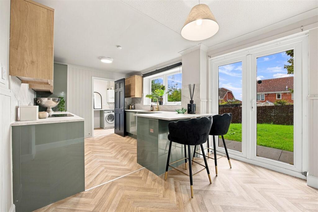 House in Edinburgh - More