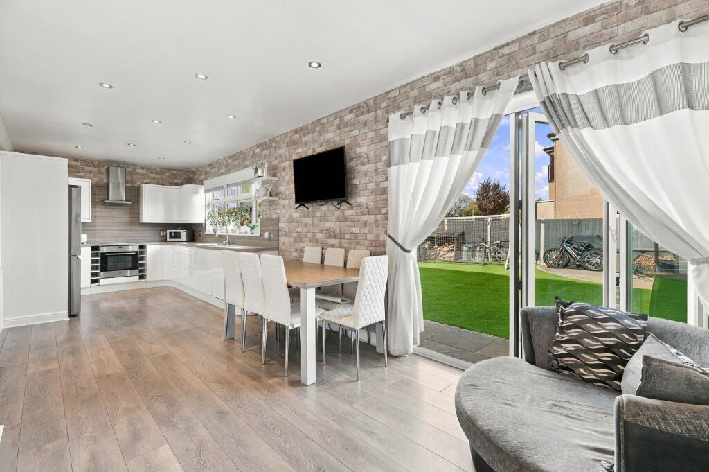 House in London, South Hornchurch - View 4