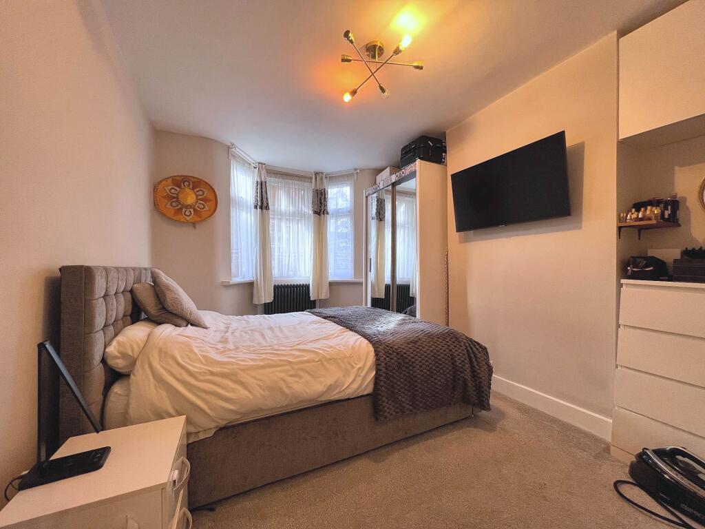 Apartment in London - More
