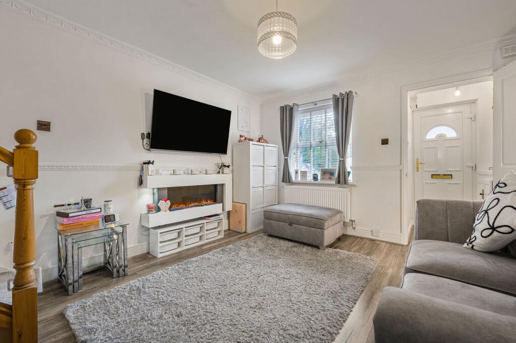 House in Kenfig Hill, Pyle - View 2