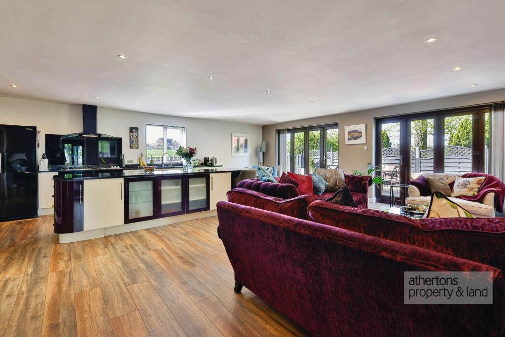 Dewhurst Road, Langho, BB6 photo 4