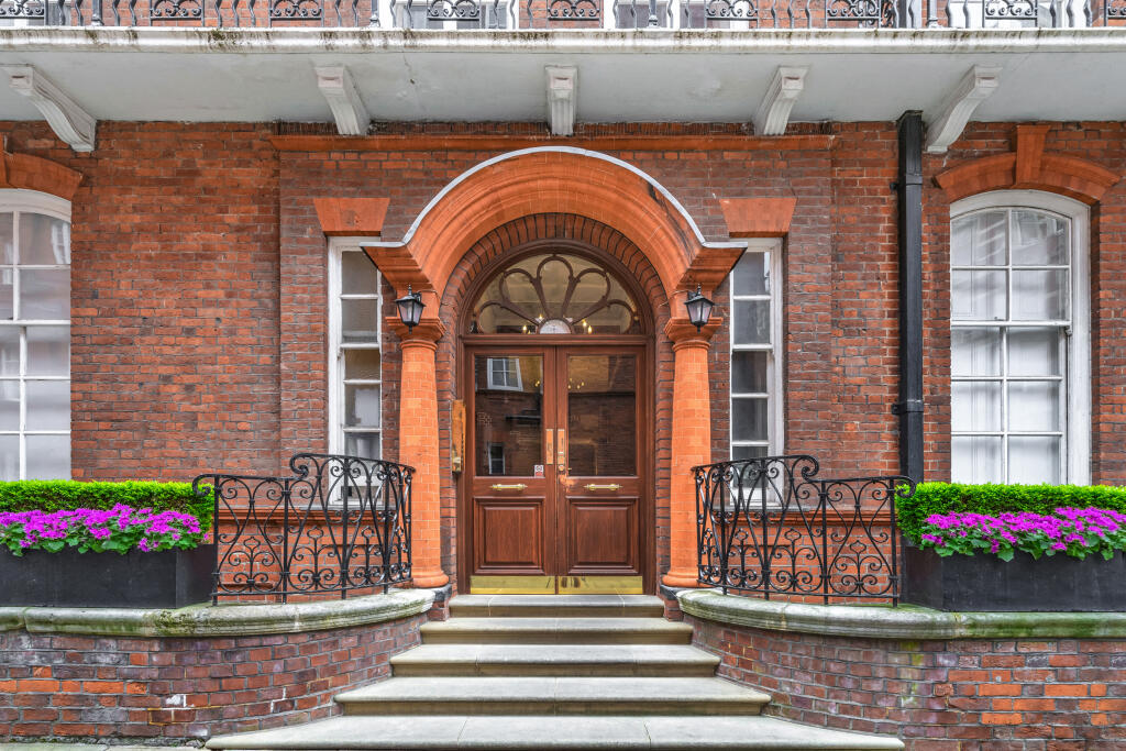 Main image of property: Kensington Gore, South Kensington, London, SW7