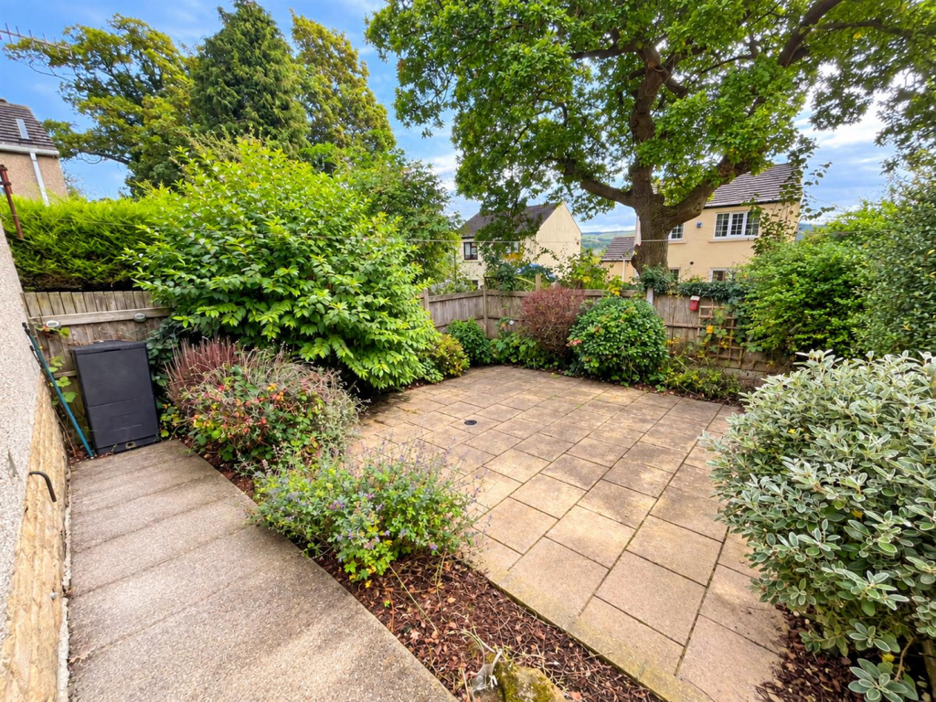 Throstle Nest Road, Silsden photo 2